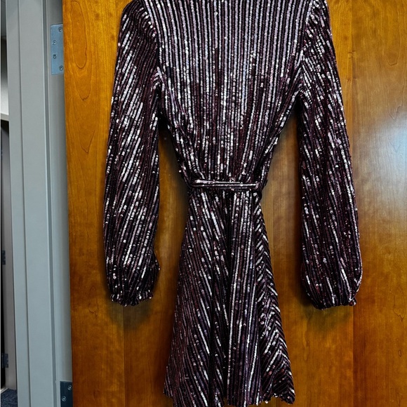 Elegant Bardot Sequin Wrap Dress - Picture 4 of 8